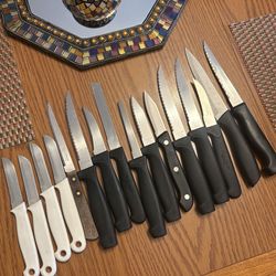 Lot of 16pcs Cutlery