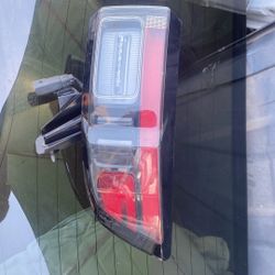2024-2025 HONDA PROLOGUE TAILLIGHT 
