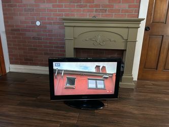 Samsung 32” 1080p
