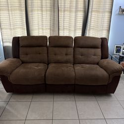 Couch set