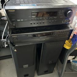  Av Receiver And 6 Disc Cd Changer And Speakers