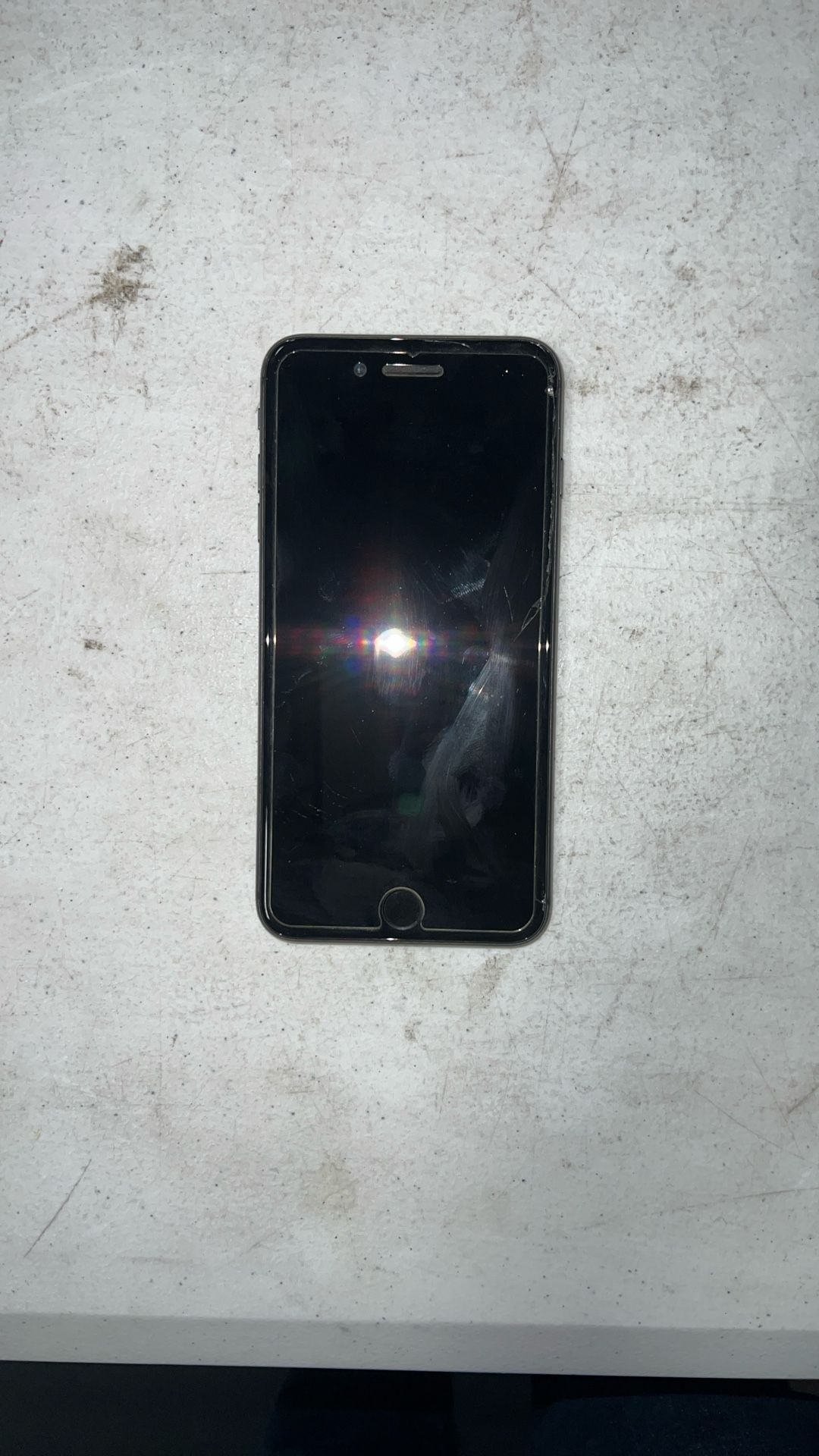iPhone 8 Plus