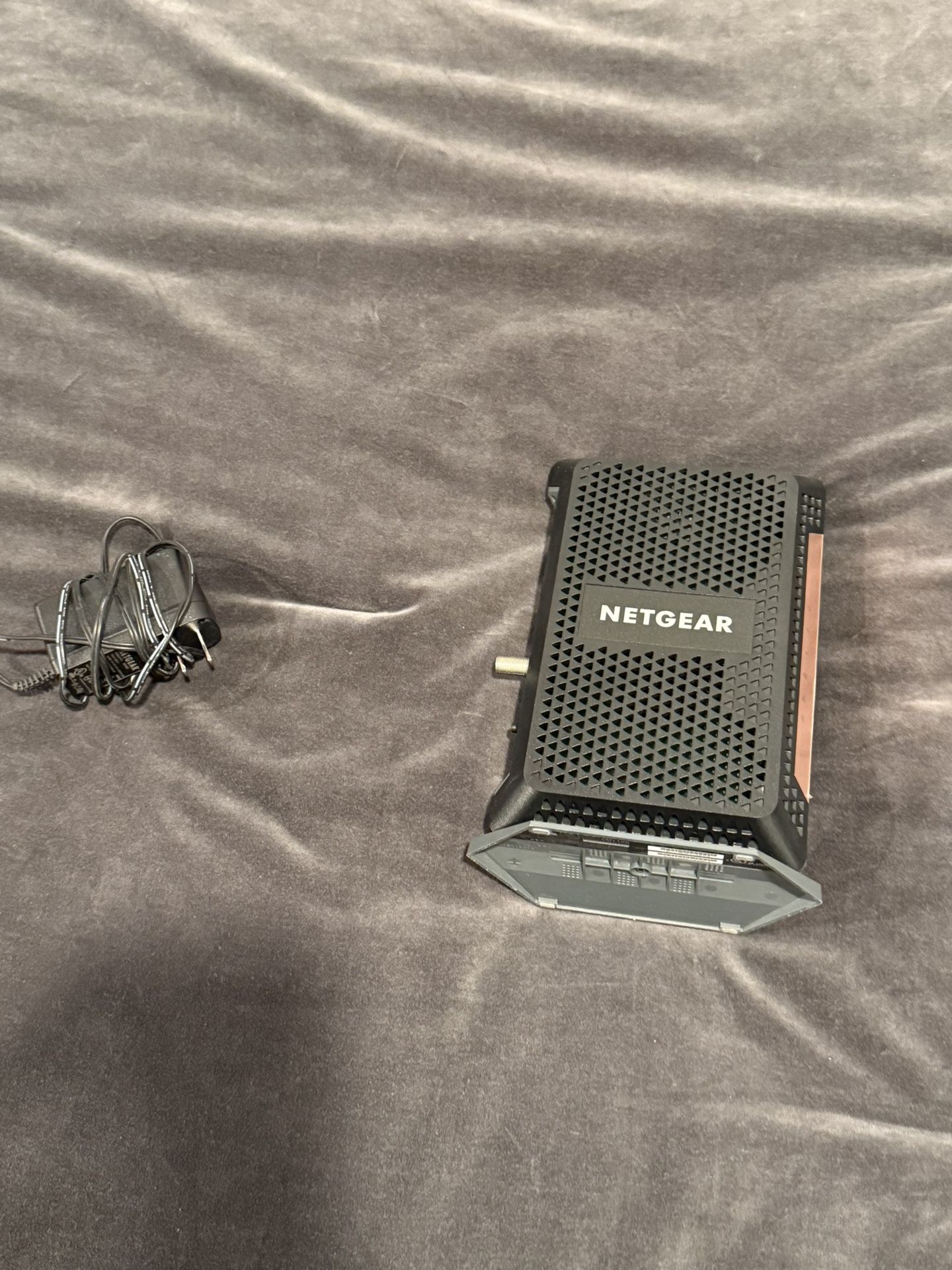 Netgear CM1100 Cable Modem