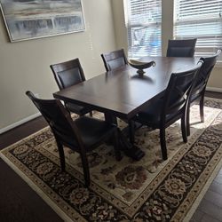 Breda Dining Collection