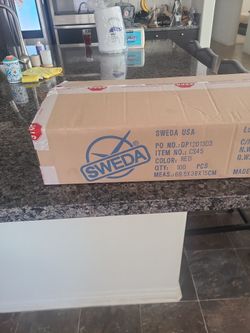 Brand New Case Of 100 Pedometers 