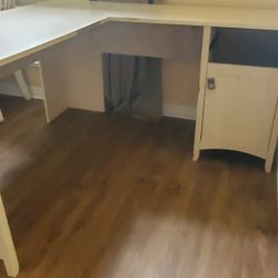 Attractive L Shaped Desk White