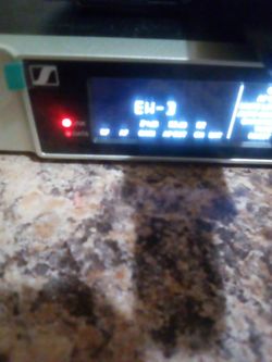 Sennhieser Wireless EW 