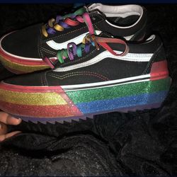 Limited Edition platform Vans