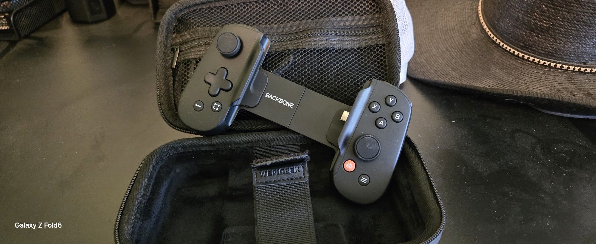 Backbone One Mobile GAMING