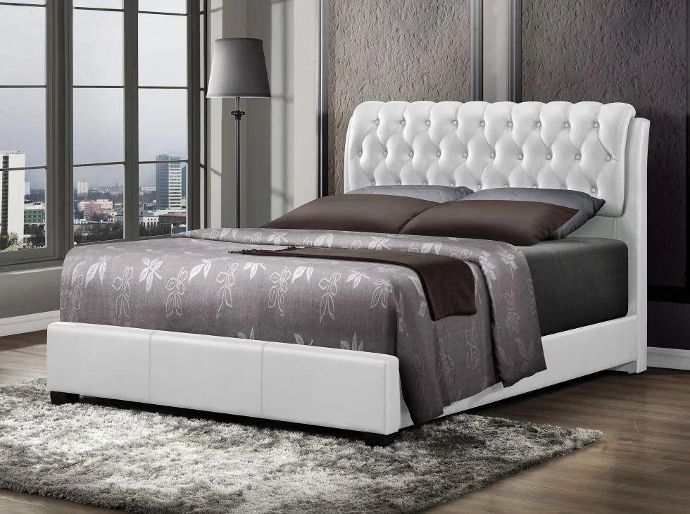 💥 Queen Mattress With Bed 🛏️ Frame ( Headboard & Footboard) And Free Box Spring - Free Delivery 🚚 To Reasonable Distance