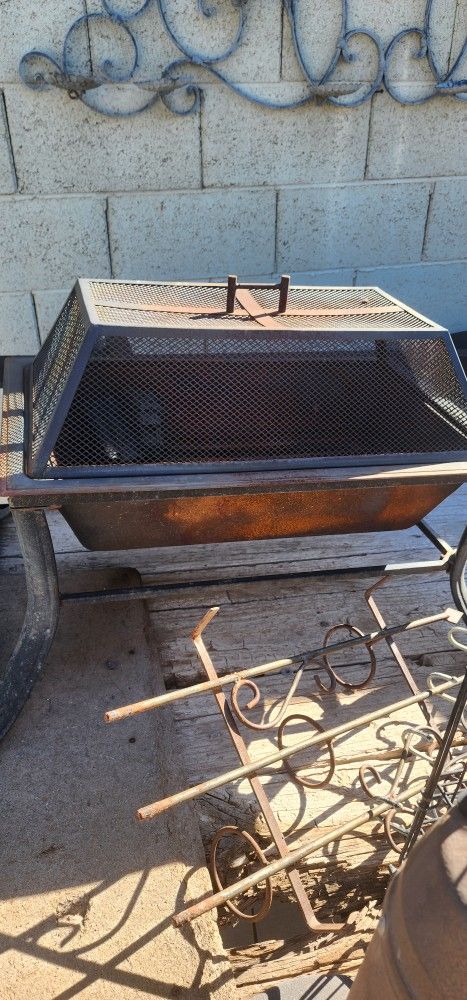 2 Outdoor Fire Pit