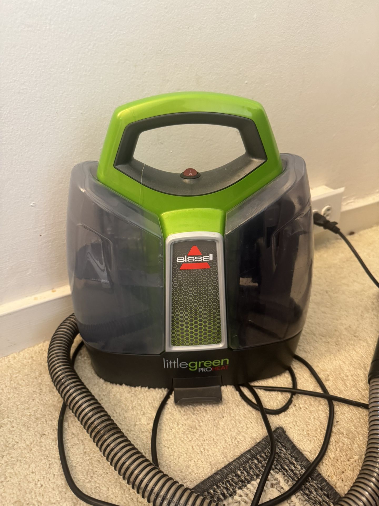 Sofas And Carpet Vacuum Cleaner