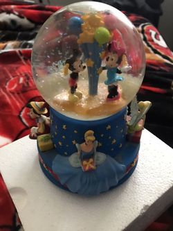 Disney Musical Water Globe