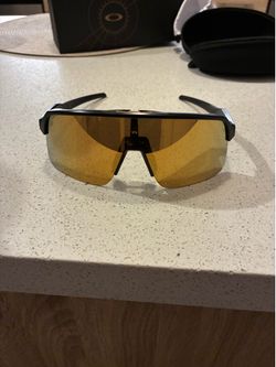 Oakley Sutro lite