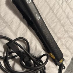 HSI Professional Hair Straighter