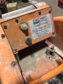 Chicago Electric Tile Wet Saw TC250B for Sale in Lake Stevens WA