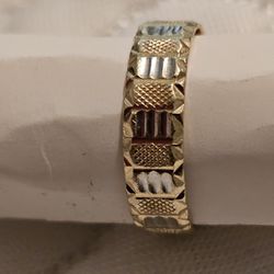 Custom Gold Ring