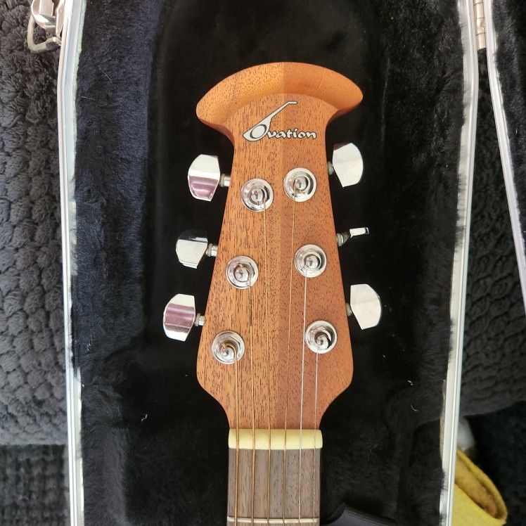 Autistic/Electric Ovation Balladeer Black