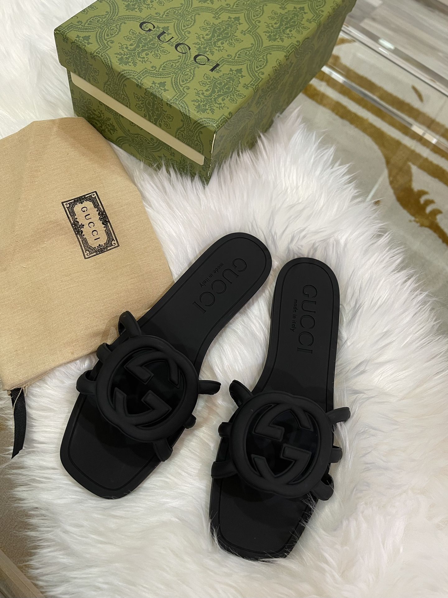 Gucci Slides- Size 9