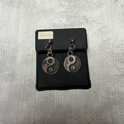 New Sterling Silver Yin And Yang Paw Print Dangle Earrings