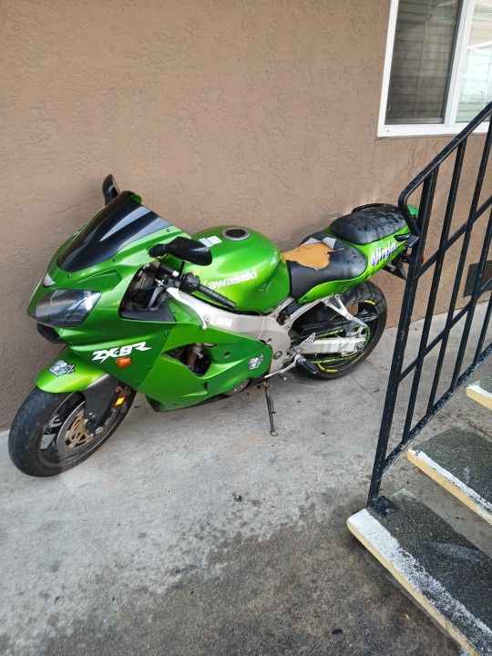 2001 Kawasaki Ninja ZX9R ZX9R