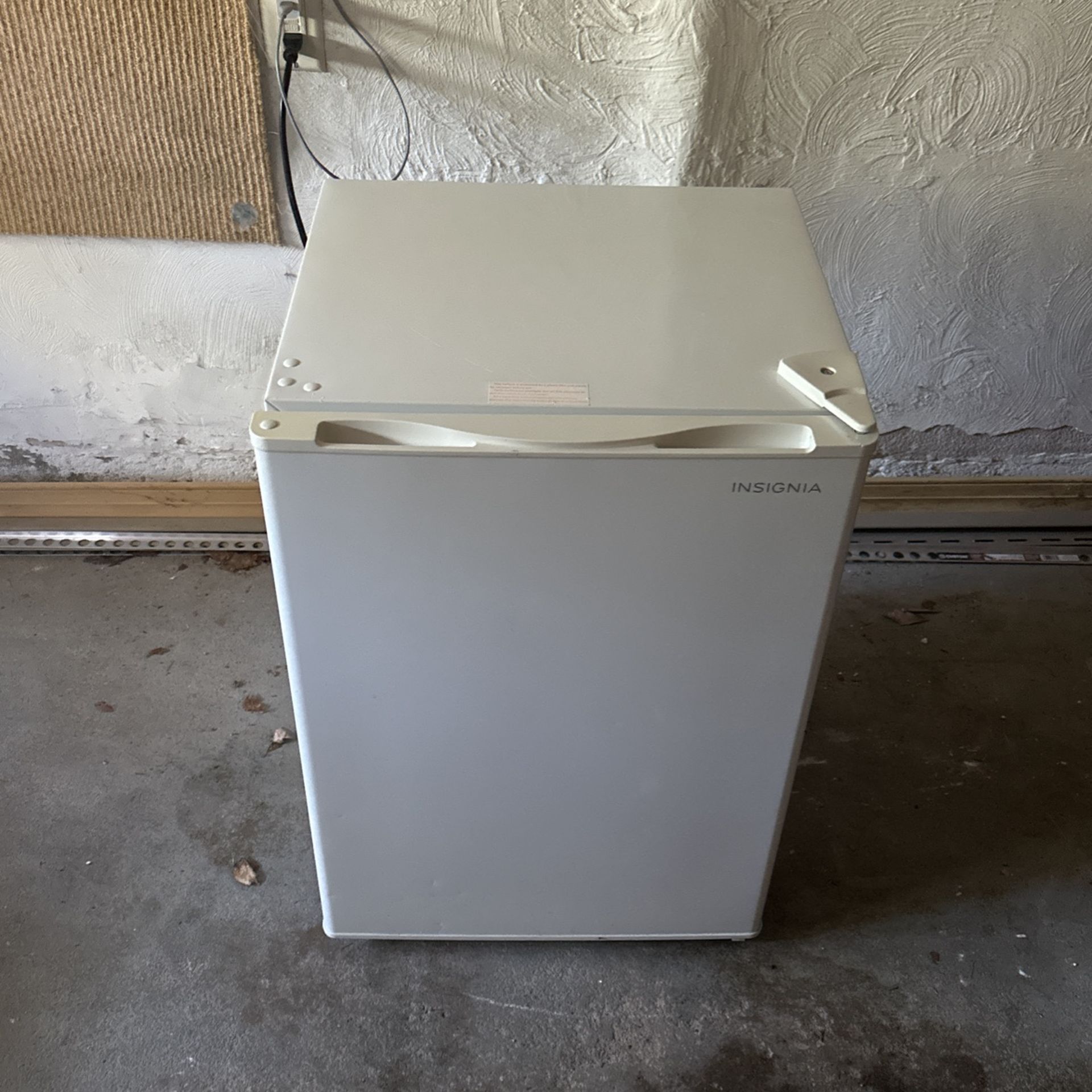 Used Insignia Fridge