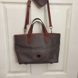 Dooney Bourke Wristlet Taupe Leather Purse 