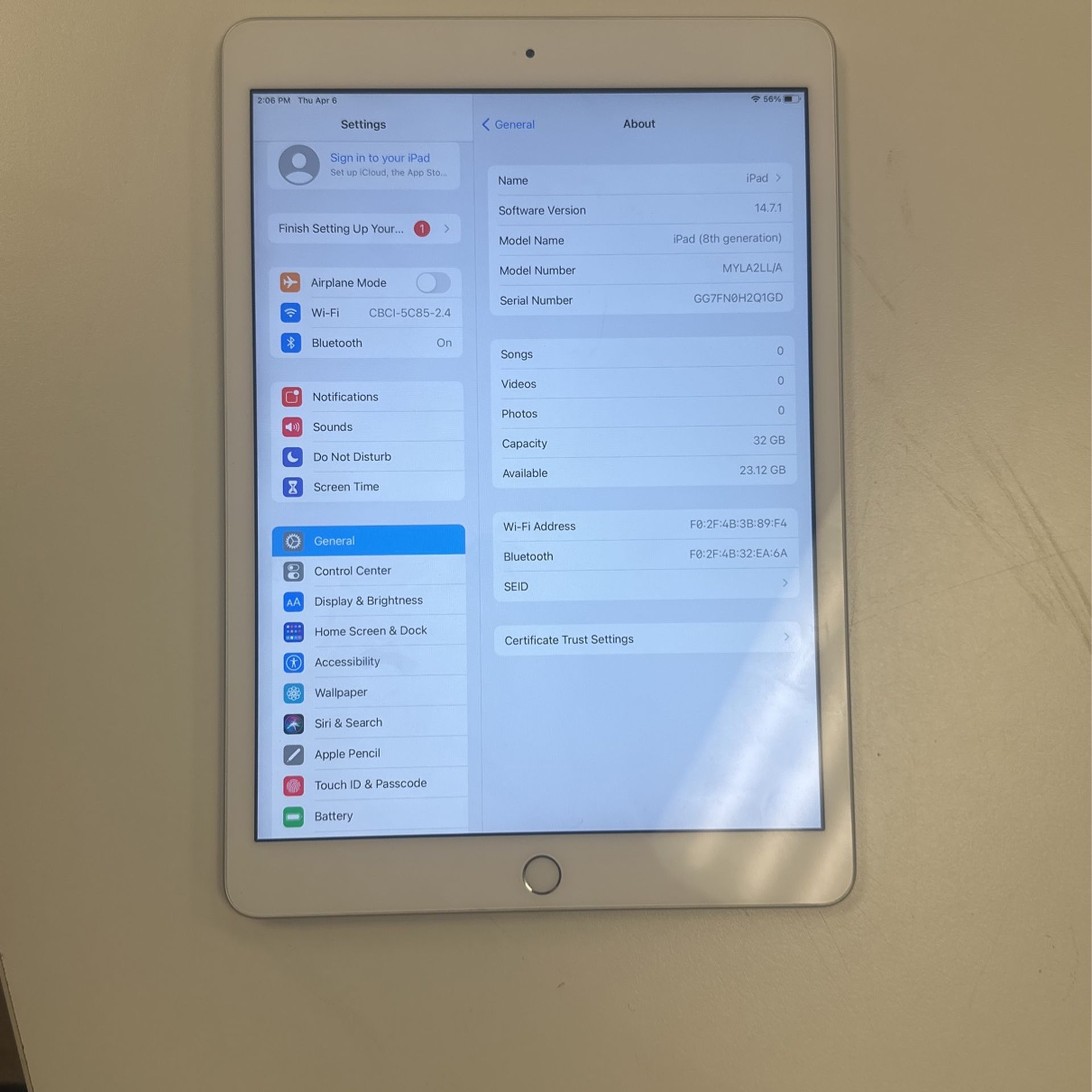 Apple iPad 8th Gen 32gb