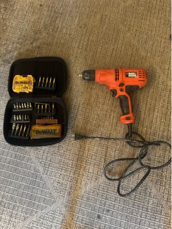 Black & decker drill impacts /w DeWalt Bits