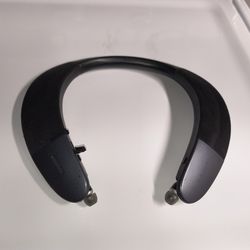 Avantree Bluetooth Neck,  Ear And Speaker