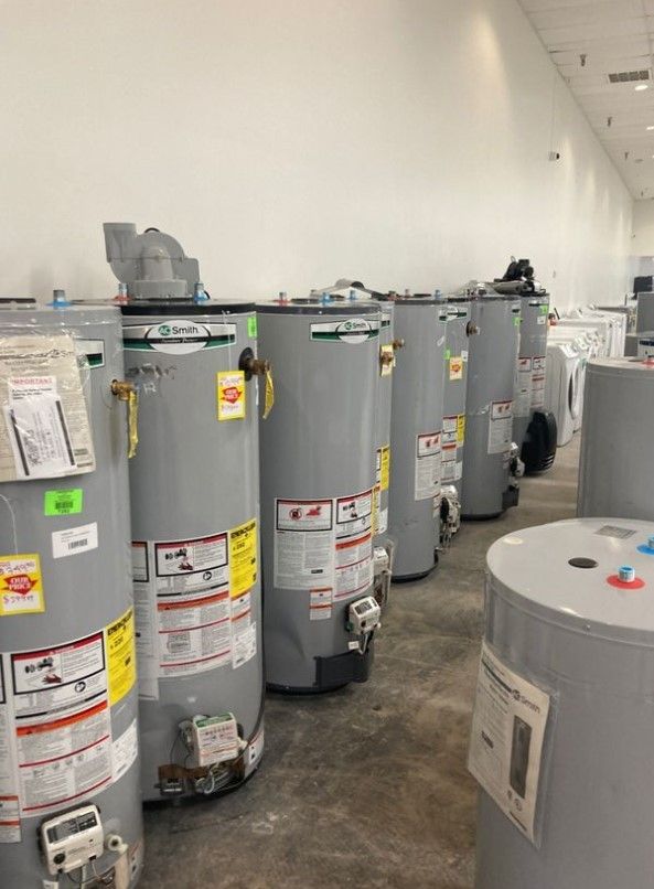 WATER HEATERS AO SMITH/Whirlpool