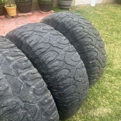 Lt37-12.5-T17” Milestar Patagonia MT Tires