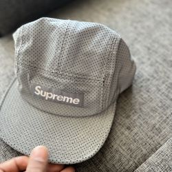 Supreme Hat 