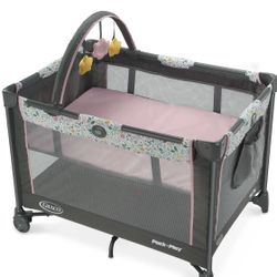 Graco Pack N Play W Changing Table 