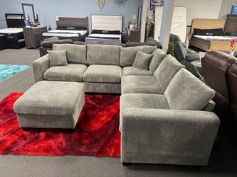 Gray Sofa Sectional w/ Free Ottoman