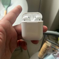 Air Pods 1st Generation 