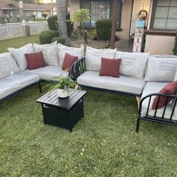 Brand New Patio Set