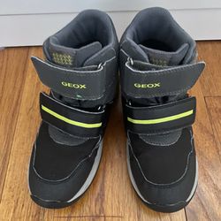 GEOX Respira boots Bid Kid Size 2 EUR 33
