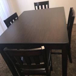 Dinning Table