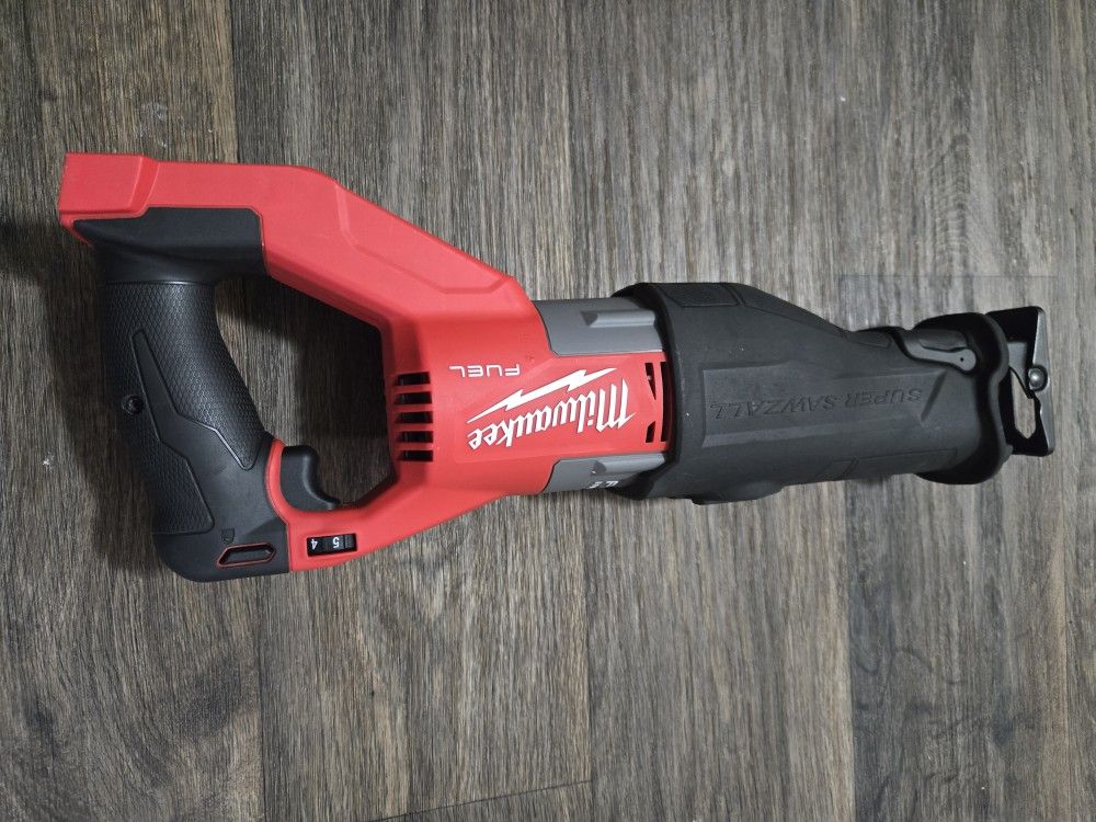 Milwaukee Brushless Sawzall