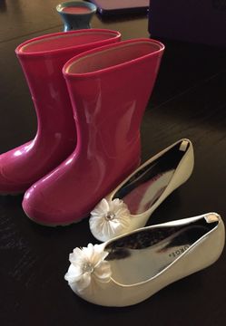 Girls shoes