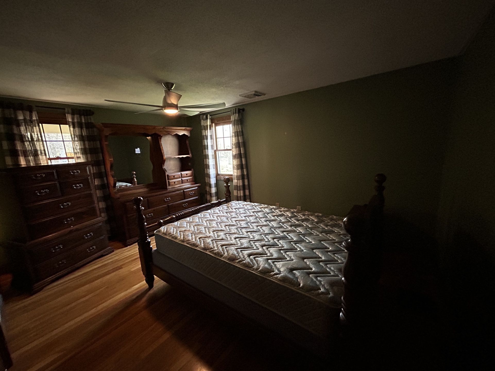 Antique Bedroom Set