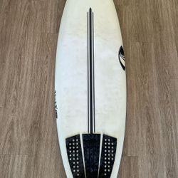 Sharpeye Twin Turbo  5’11 x 20.5 x 2.63.    34.3L