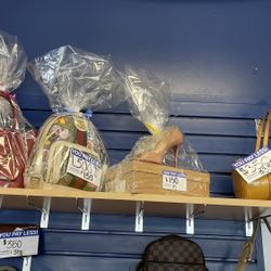 Louis Vuitton, Gucci , Christian Louboutin, Prada 