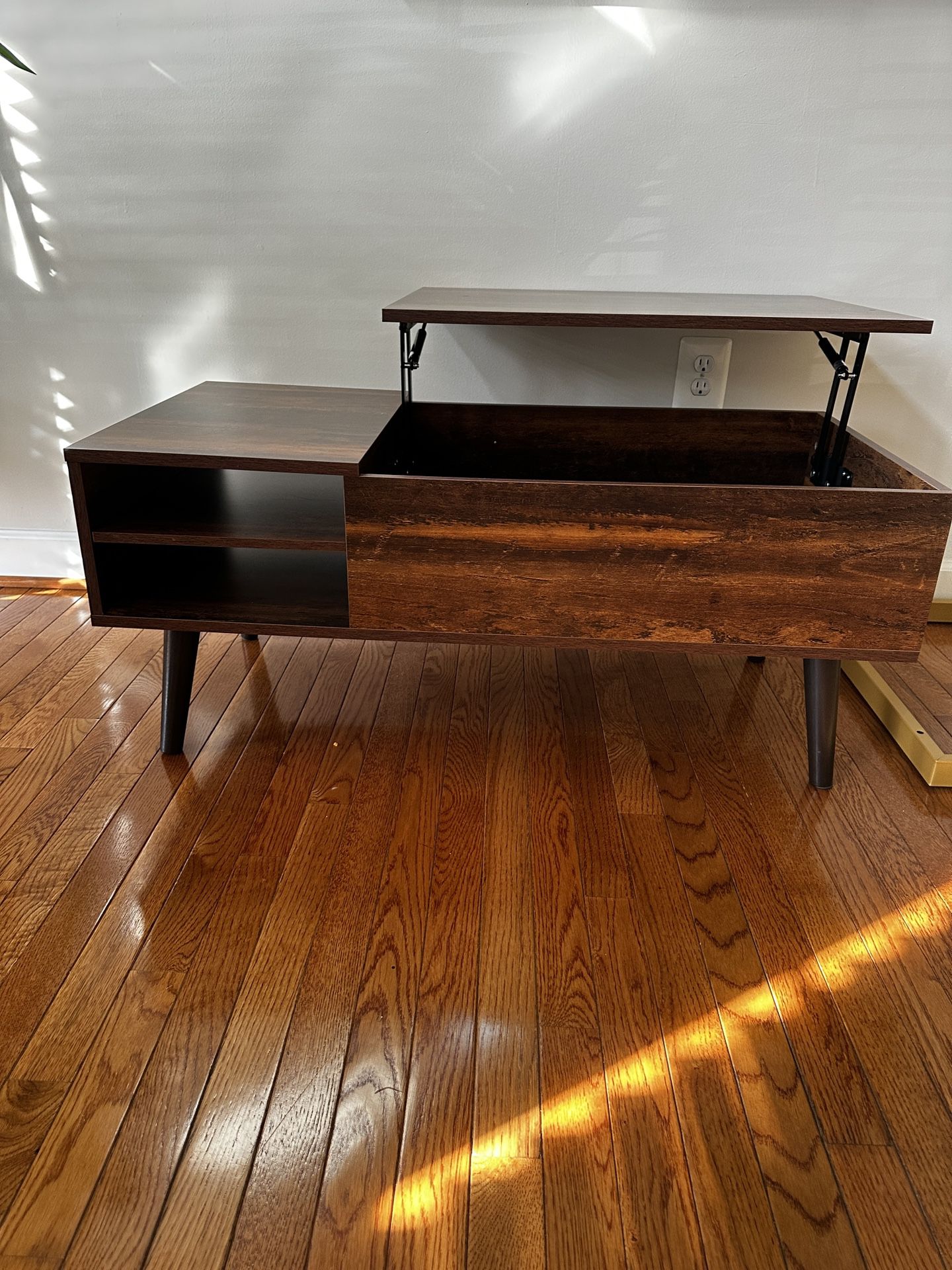 $100 - Brown Coffee Table