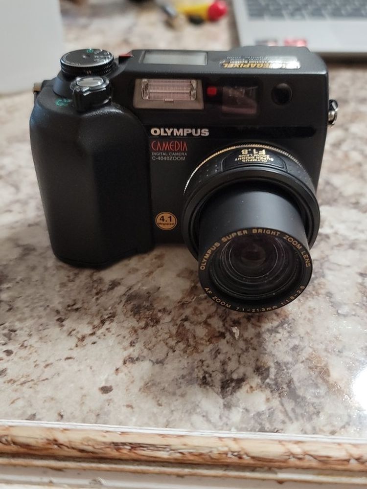 Olympus Camedia