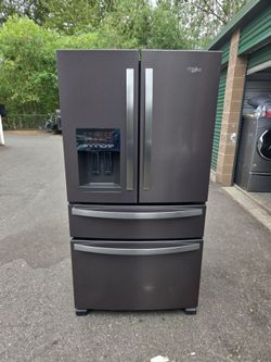Whirlpool refrigerator running great 36"wide 69"H