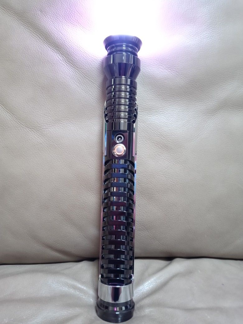 Qui-Gon Jinn RGBX Lightsaber
