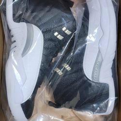 Jordan 12 Playoffs Size 8.5 
