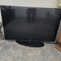 40" Samsung Smart Tv.